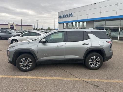 Sterling Gray Metallic 2025 Chevrolet Equinox 1LT