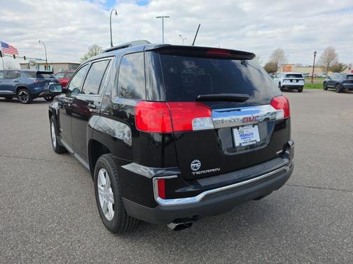 Onyx Black 2016 GMC Terrain SLE-2
