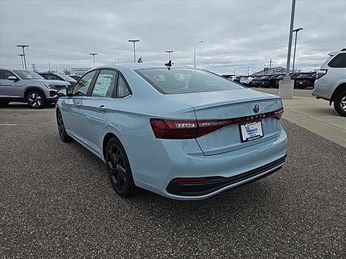 2025 Volkswagen Jetta 1.5T SE