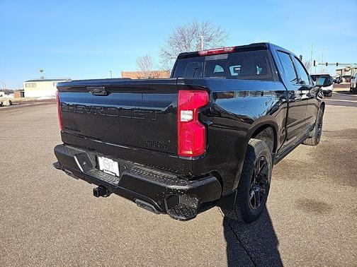 Black 2026 Chevrolet Silverado 1500 High Country