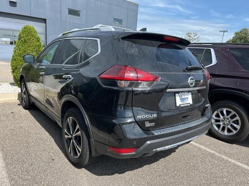 2020 Nissan Rogue SV