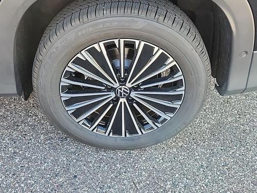 2025 Volkswagen Tiguan 2.0T S 4MOTION