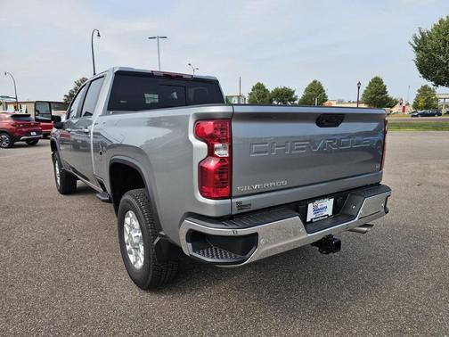 2025 Chevrolet Silverado 3500 LT