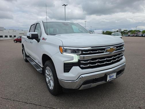 Summit White 2022 Chevrolet Silverado 1500 LTZ