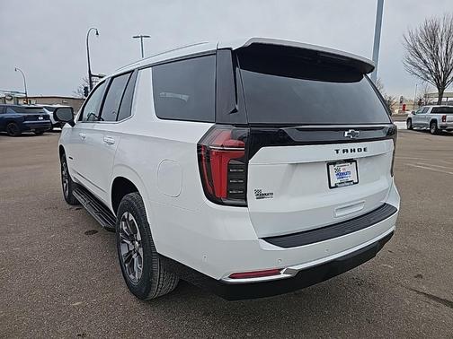 2026 Chevrolet Tahoe LS
