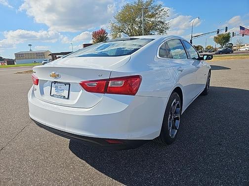 2023 Chevrolet Malibu FWD 1LT