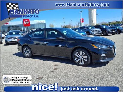 2022 Nissan Altima S FWD