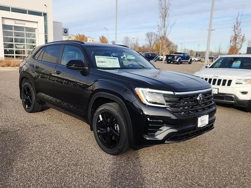 2026 Volkswagen Atlas Cross Sport 2.0T SEL