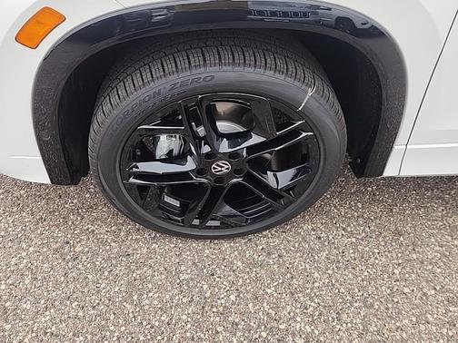 2026 Volkswagen Tiguan 2.0T SE 4MOTION