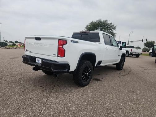 2025 Chevrolet Silverado 3500 LTZ