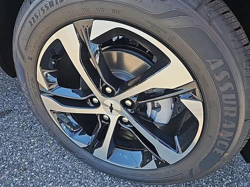 2025 Chevrolet Trax FWD 1RS
