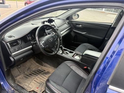 2015 Toyota Camry SE