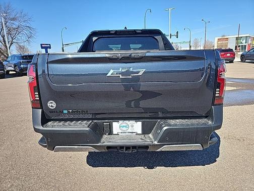 Deep Space 2026 Chevrolet Silverado EV Trail Boss