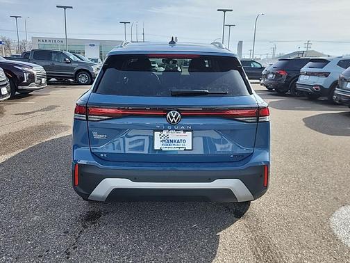 2026 Volkswagen Tiguan 2.0T SE 4MOTION