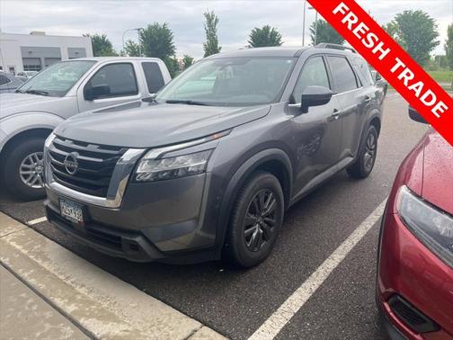 2022 Nissan Pathfinder SV 4WD