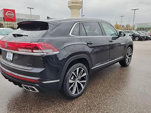 2026 Volkswagen Atlas Cross Sport 2.0T SEL Premium