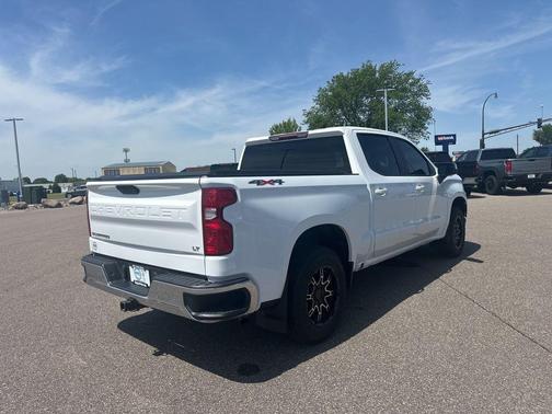 Summit White 2020 Chevrolet Silverado 1500 LT