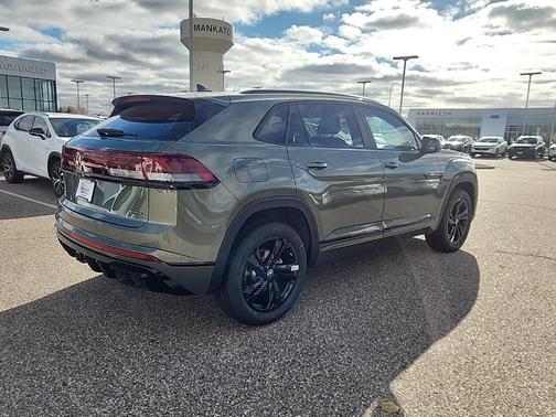 2026 Volkswagen Atlas Cross Sport 2.0T SEL