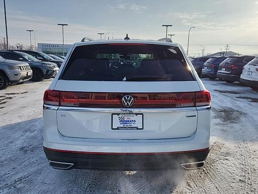 Opal White 2026 Volkswagen Atlas 2.0T SE