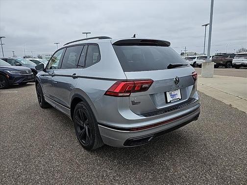 2024 Volkswagen Tiguan 2.0T SE R-Line Black 4MOTION