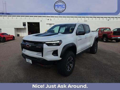 Summit White 2024 Chevrolet Colorado ZR2