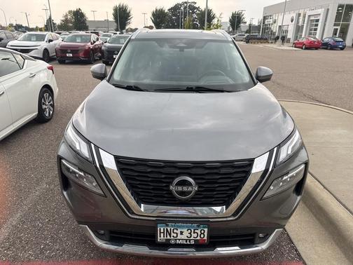 2022 Nissan Rogue Platinum