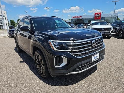 2024 Volkswagen Atlas 2.0T SE w/Technology 4MOTION