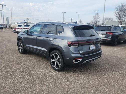 Platinum Gray 2026 Volkswagen Taos SEL