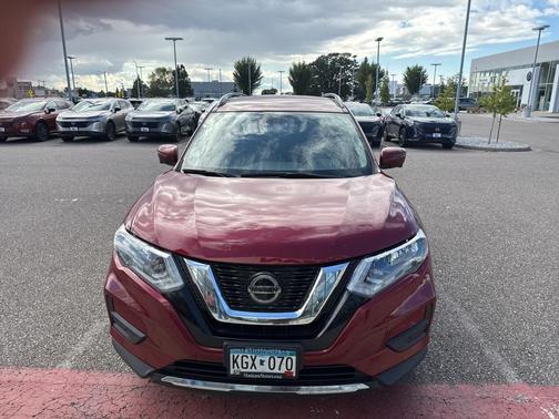 2020 Nissan Rogue SV