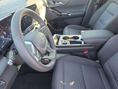 Summit White 2026 Chevrolet Equinox 1LT