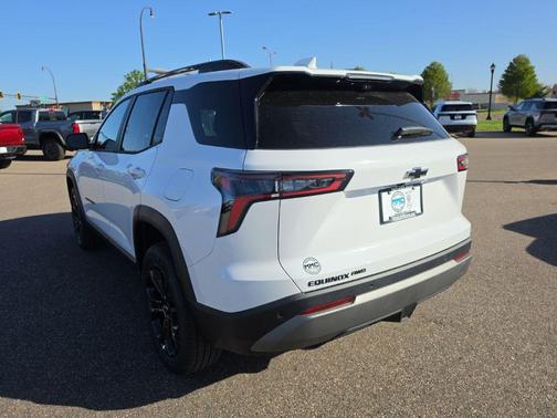 Summit White 2026 Chevrolet Equinox 1LT