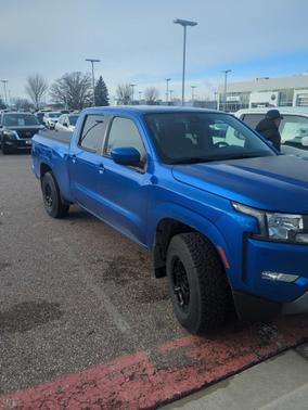 2024 Nissan Frontier SV