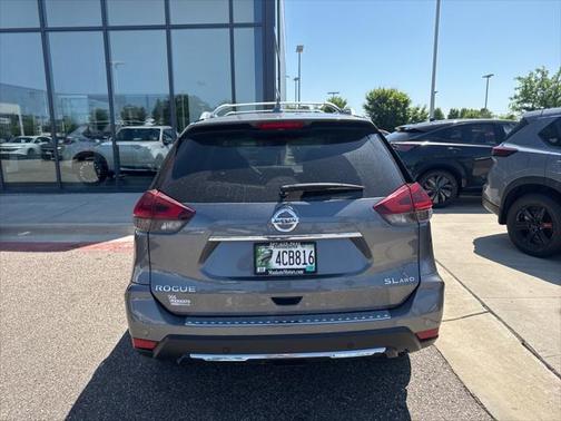 2020 Nissan Rogue SL