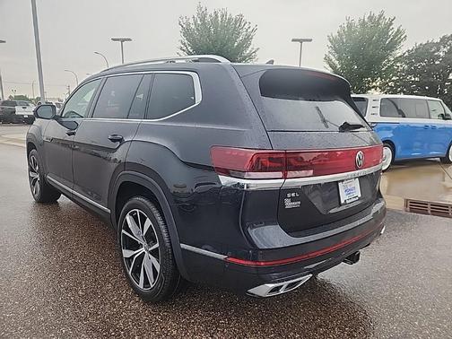 2026 Volkswagen Atlas 2.0T SEL Premium R-Line 4MOTION