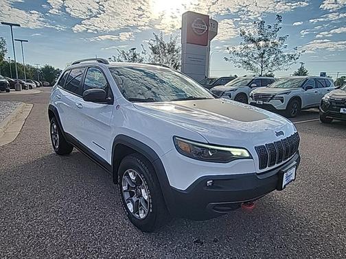 2019 Jeep Cherokee Trailhawk