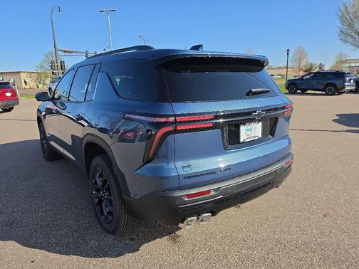 Lakeshore Blue 2026 Chevrolet Traverse LT