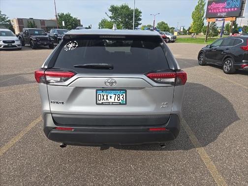 2019 Toyota RAV4 LE