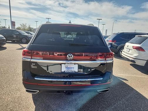 2026 Volkswagen Atlas 2.0T SE w/Technology 4MOTION
