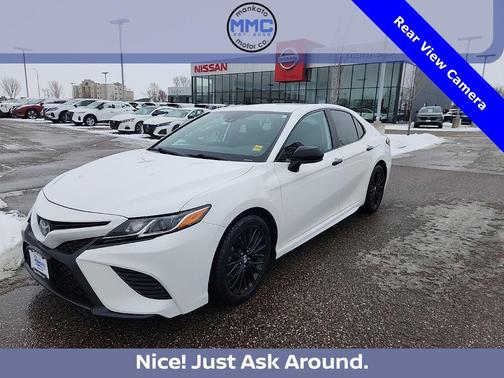 2019 Toyota Camry SE