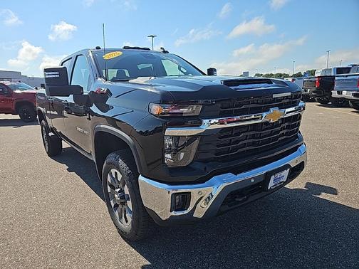 2025 Chevrolet Silverado 3500 LT