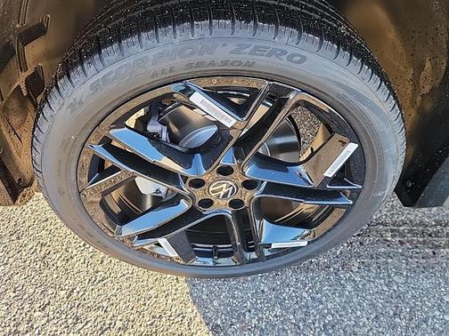 2026 Volkswagen Tiguan 2.0T SE R-Line Black 4MOTION