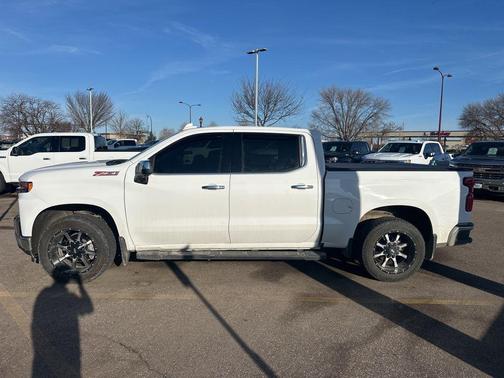 Summit White 2019 Chevrolet Silverado 1500 LTZ