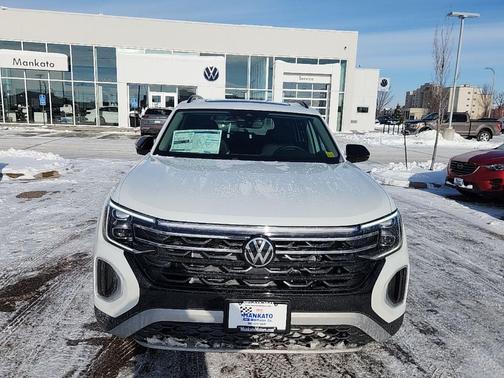 2026 Volkswagen Atlas 2.0T Peak Edition