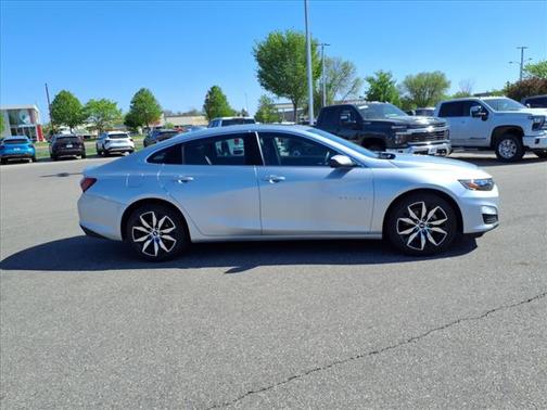 2021 Chevrolet Malibu FWD LT