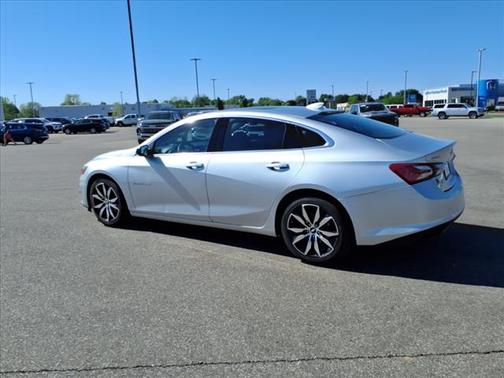 2021 Chevrolet Malibu FWD LT
