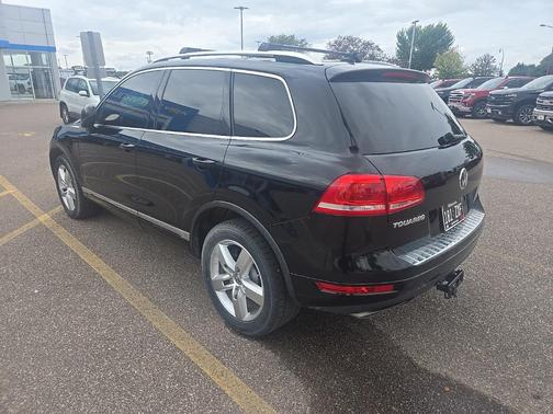 2012 Volkswagen Touareg TDI Lux