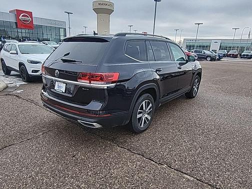 2023 Volkswagen Atlas 2.0T SE
