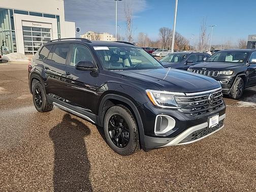 2025 Volkswagen Atlas 2.0T Peak Edition