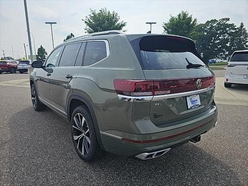 2025 Volkswagen Atlas 2.0T SEL Premium R-Line 4MOTION