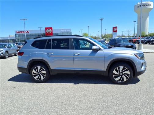 2024 Volkswagen Atlas 2.0T SE w/Technology 4MOTION